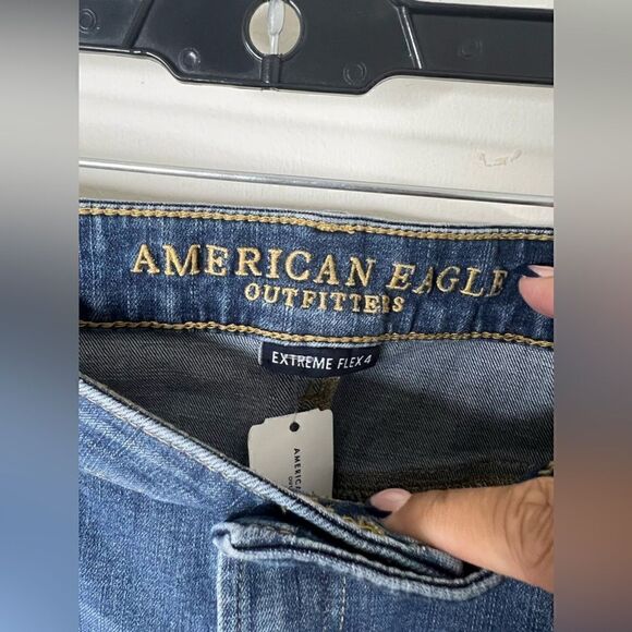 American Eagle Blue Extreme Flex 4 Distressed Skinny Jeans Size 33W 30L - Picture 10 of 13